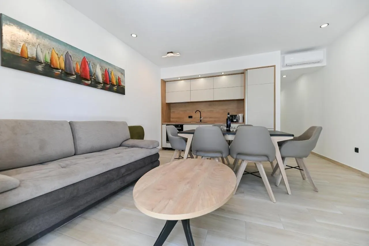 Deluxe Apartment Miga Vrsi 0*,  Croatia