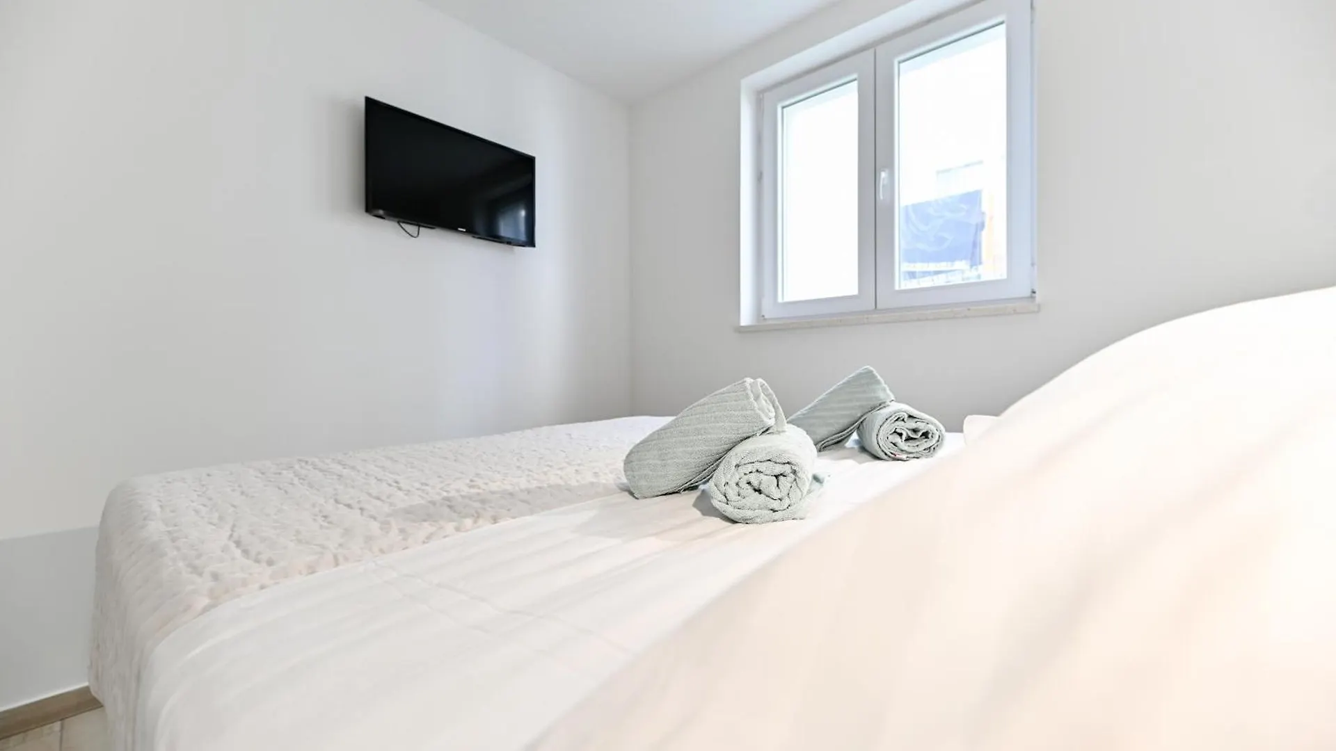 Deluxe Apartment Miga Vrsi 0*,  Croatia